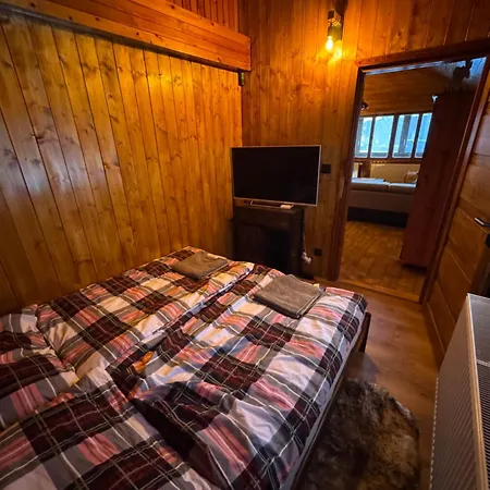 - Tyrolehause 마틴