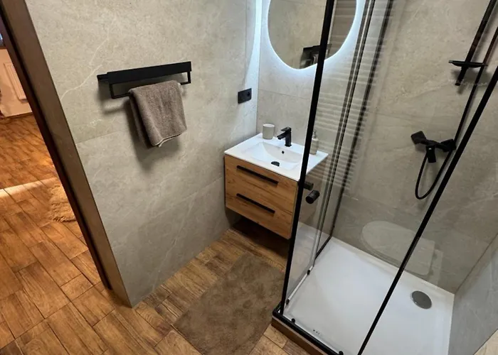 - Tyrolehause 샬레 *